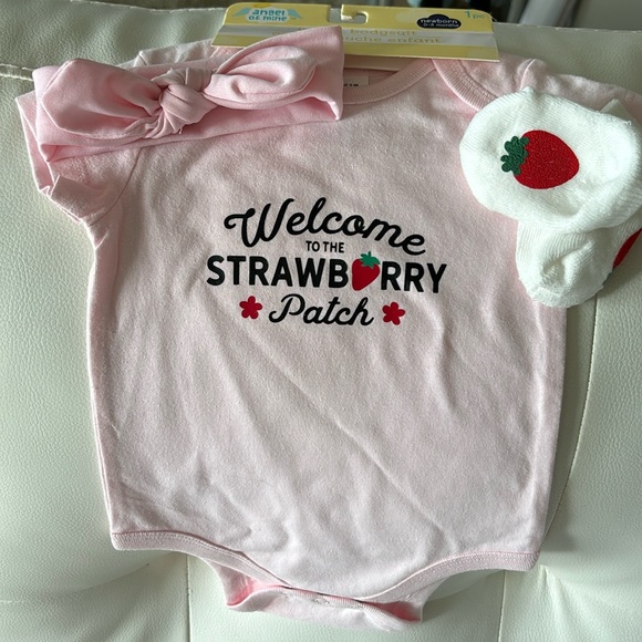 3 PIECE ONESIES - Picture 1 of 4